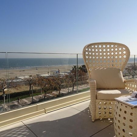 The Promenade Luxury Wellness Hotel Riccione Exterior foto